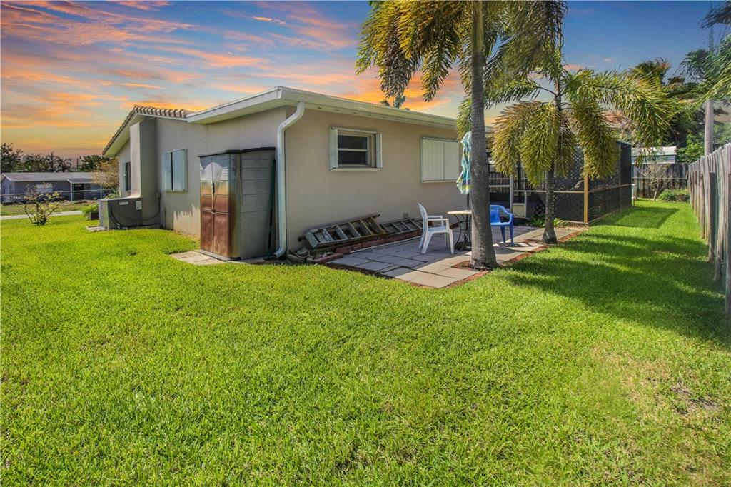 Cresthaven 11 53-41 B - Residential