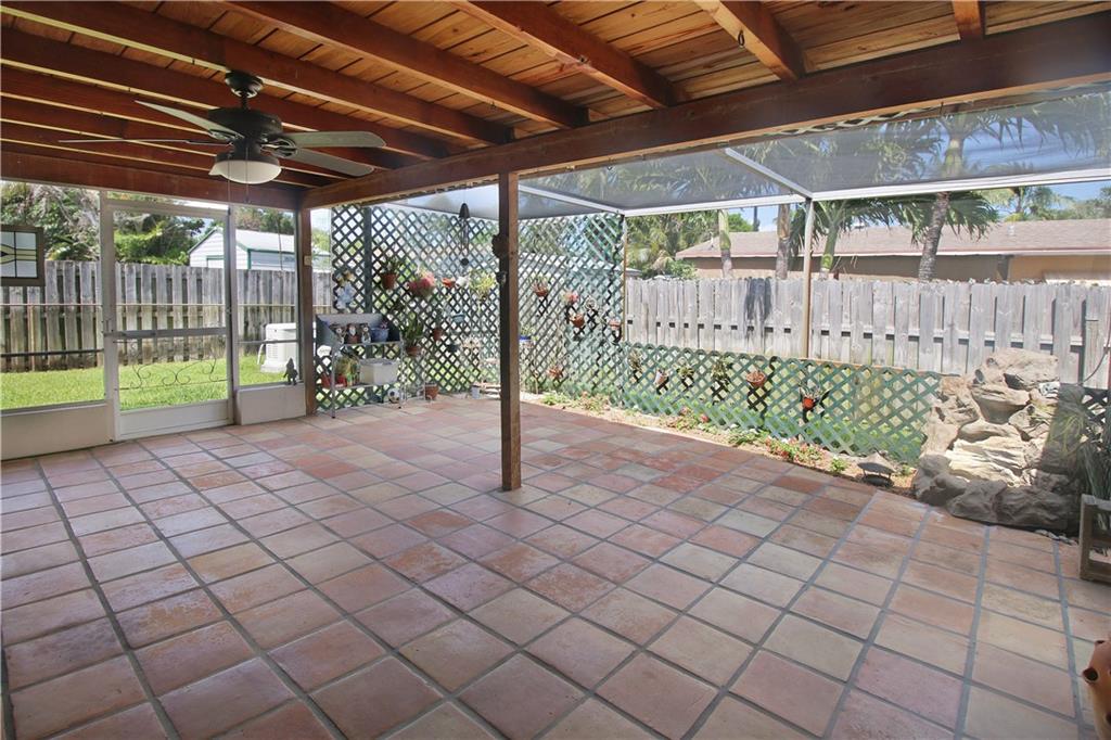 Cresthaven 11 53-41 B - Residential