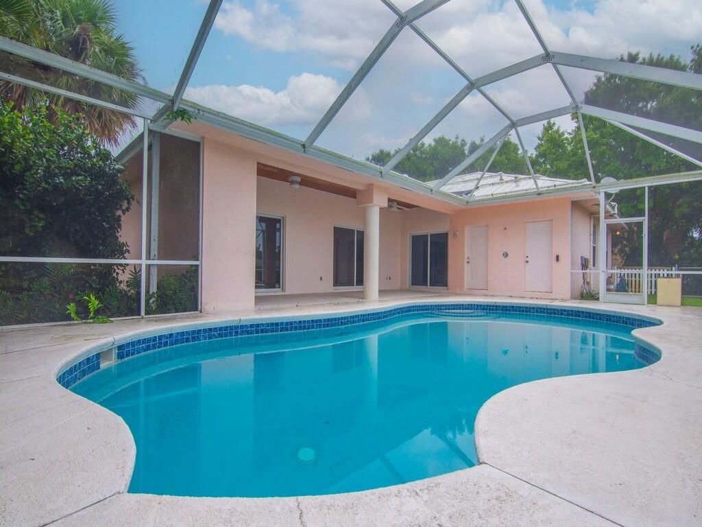 Photo of 8568 SE Wilkes Place, Hobe Sound, FL 33455 (MLS # R11108019)