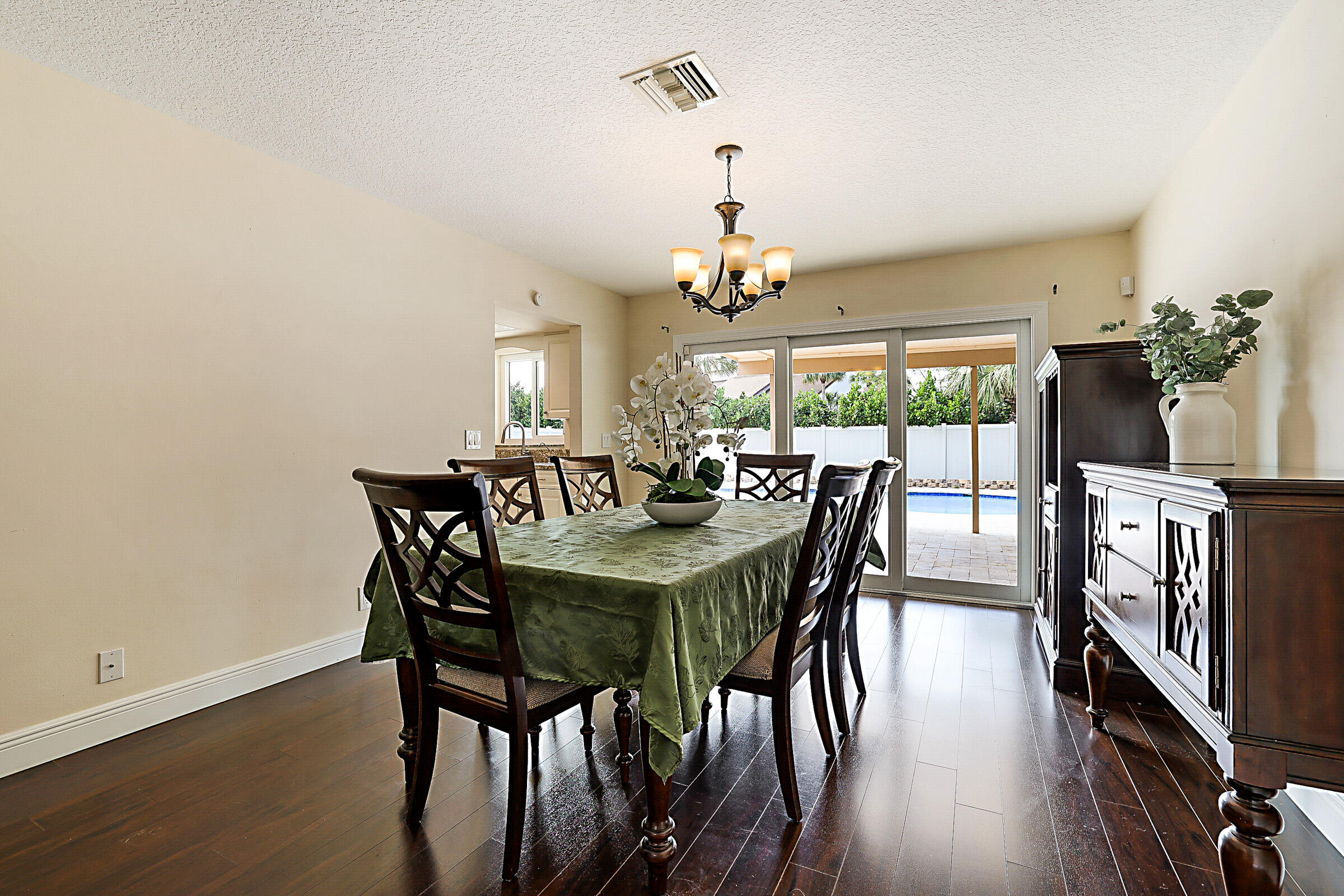 SOUTH SHORE 2 OF WELLINGTON - Residential