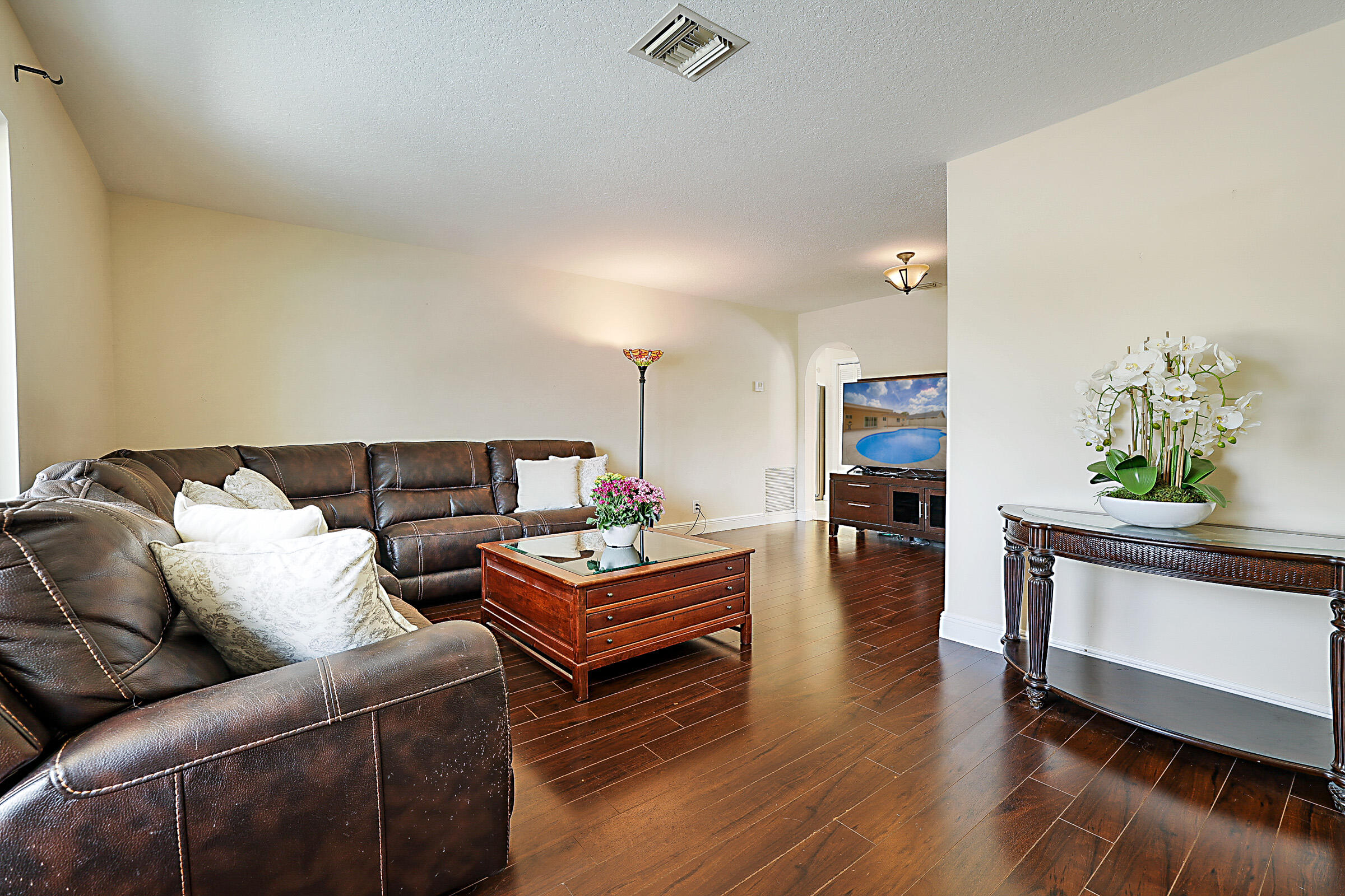 SOUTH SHORE 2 OF WELLINGTON - Residential