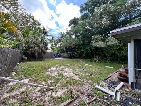 Tiny photo for 1732 NE 15TH Avenue, Fort Lauderdale, FL 33305 (MLS # B26054296)