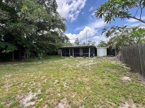 Tiny photo for 1732 NE 15TH Avenue, Fort Lauderdale, FL 33305 (MLS # B26054296)