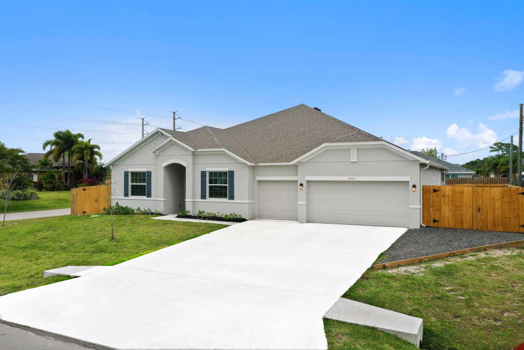 Photo of 2191 SW Jaguar Avenue, Port Saint Lucie, FL 34953 (MLS # R11076432)