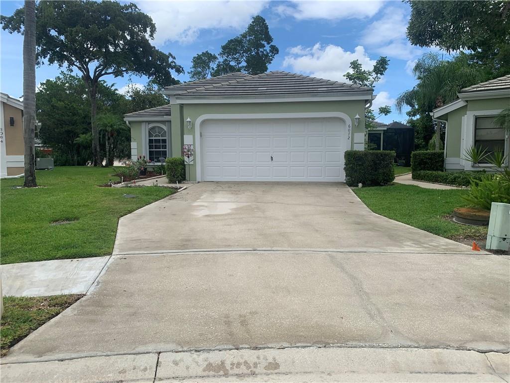 FAIRFIELDS LACUNA PL 3 - Residential