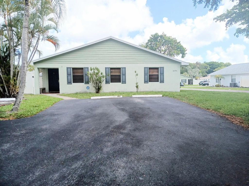 Photo of 4374 Walden Circle, Lake Worth, FL 33463 (MLS # R11115323)