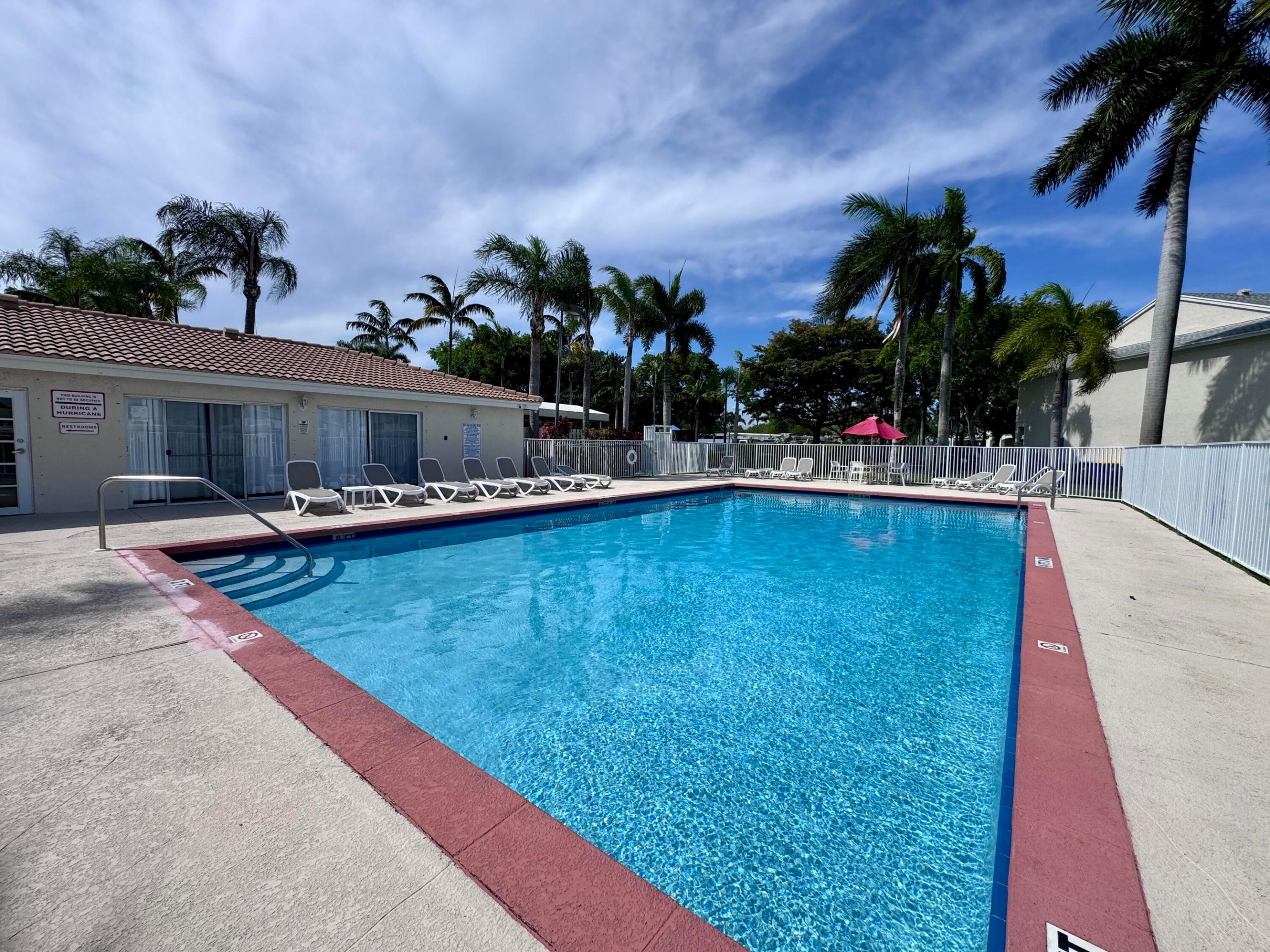 BANYAN OAKRIDGE COMMERCIAL PLAT - Residential