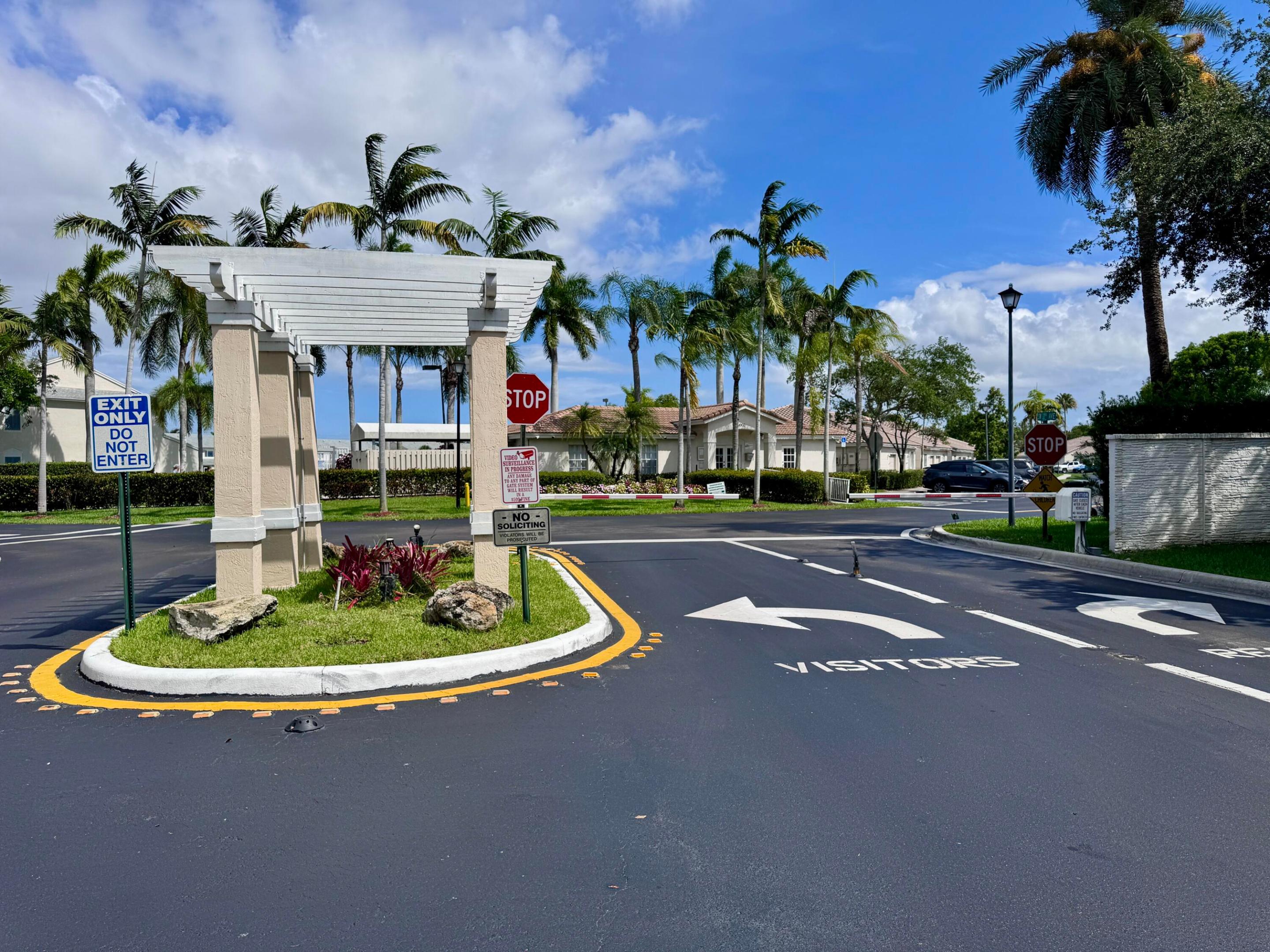 BANYAN OAKRIDGE COMMERCIAL PLAT - Residential