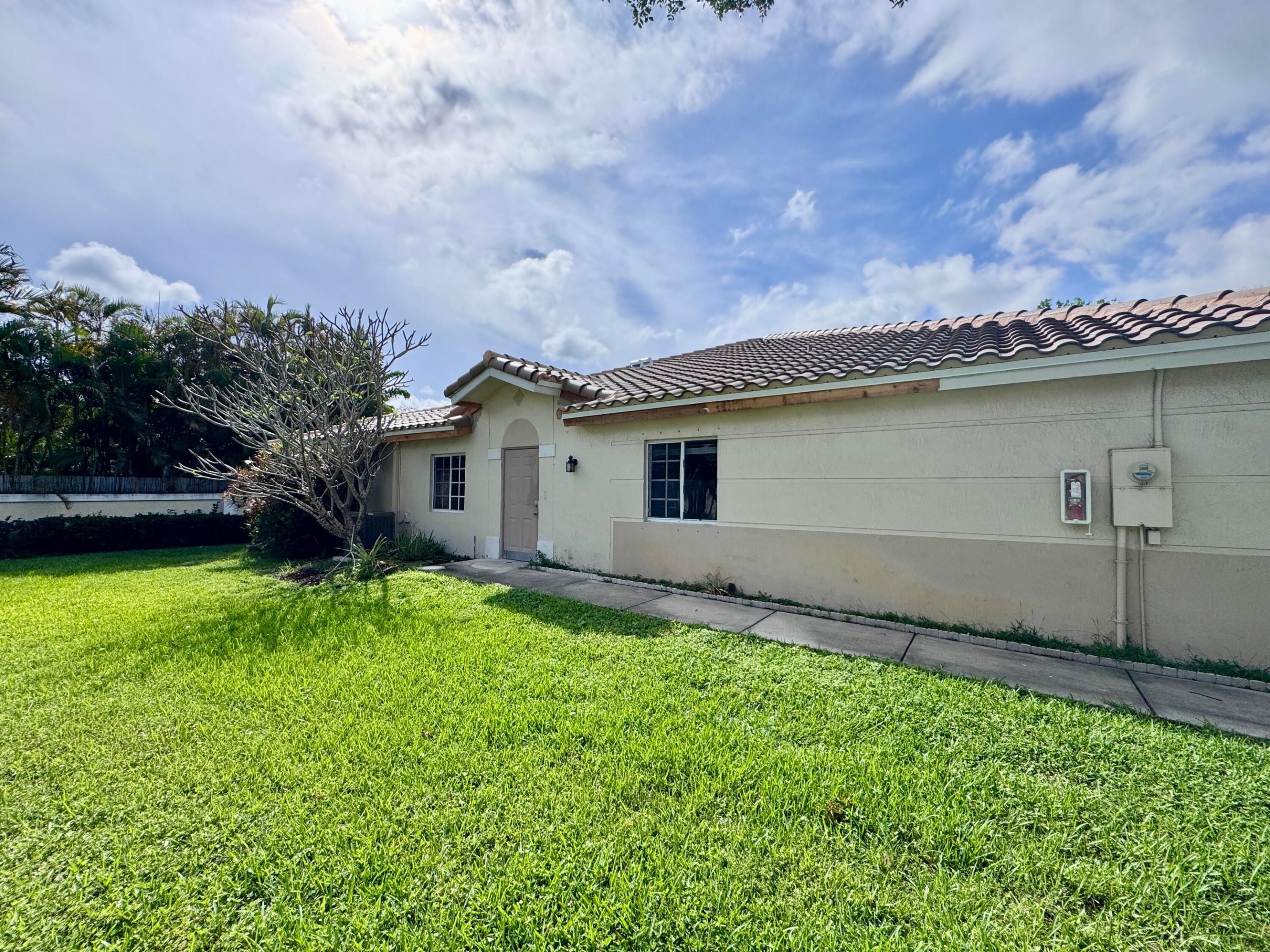 BANYAN OAKRIDGE COMMERCIAL PLAT - Residential
