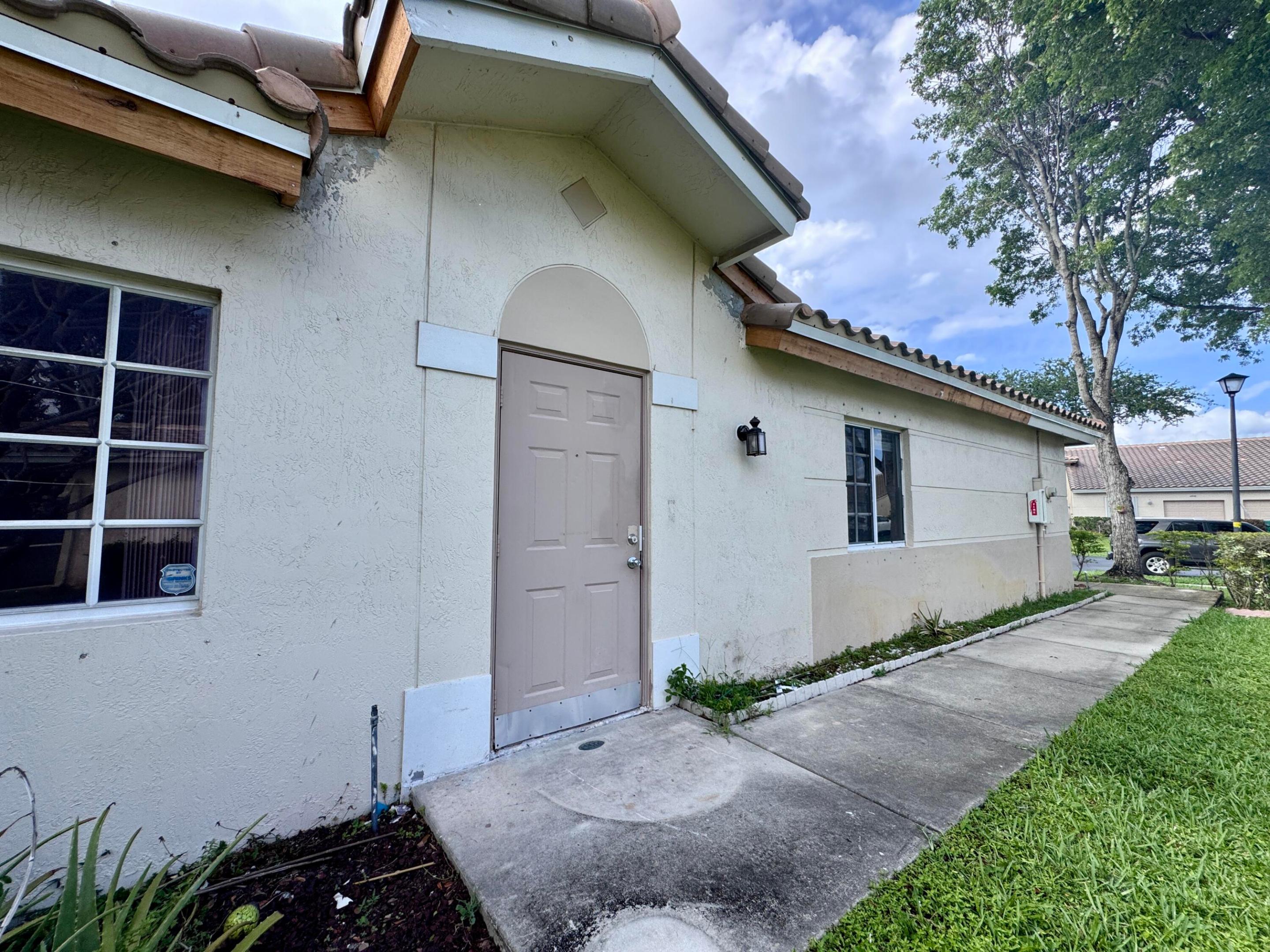 BANYAN OAKRIDGE COMMERCIAL PLAT - Residential