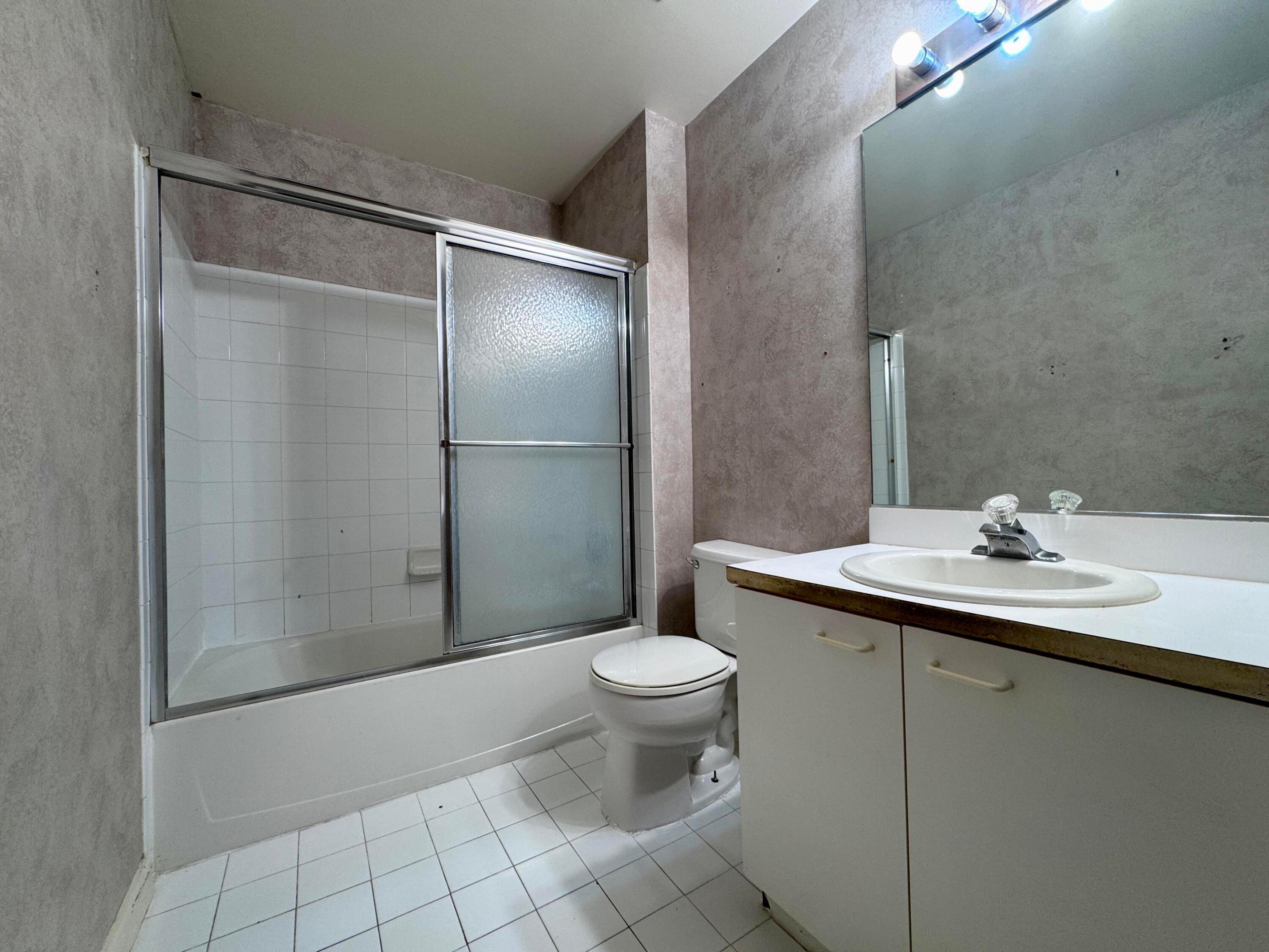 BANYAN OAKRIDGE COMMERCIAL PLAT - Residential
