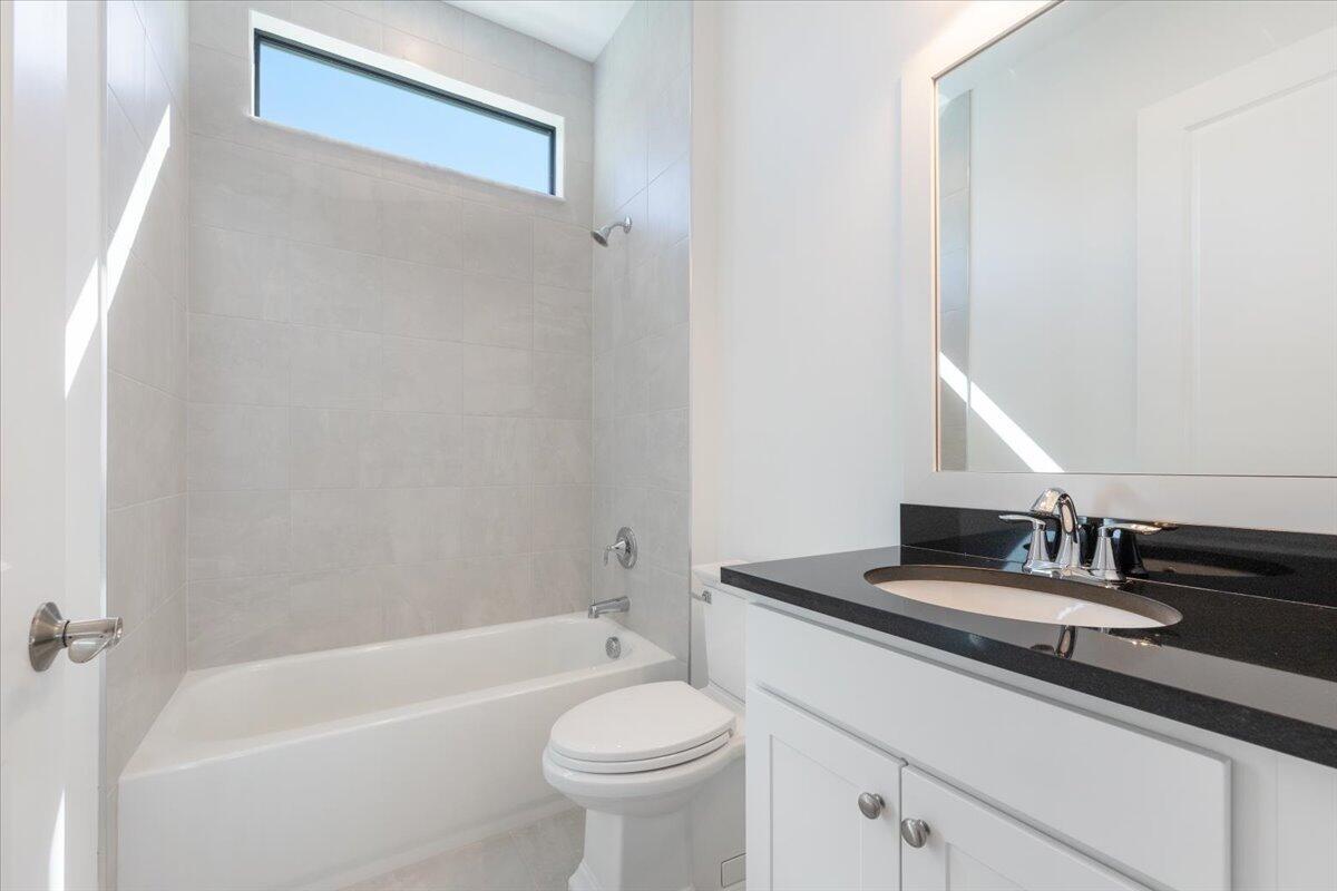TESORO PRESERVE PLAT NO 2 - Residential Lease
