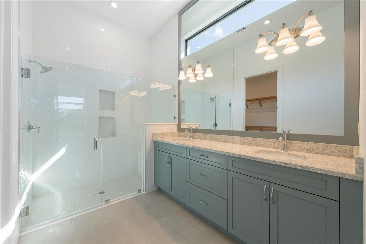TESORO PRESERVE PLAT NO 2 - Residential Lease