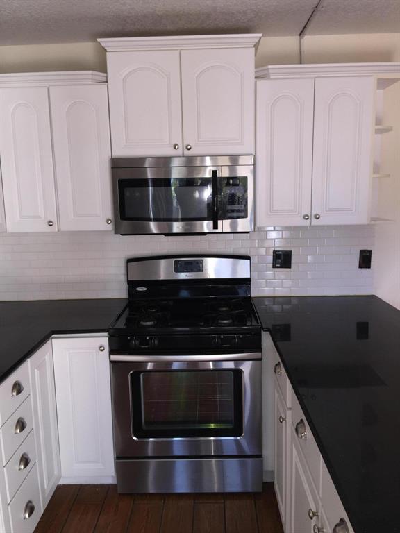 WATERSIDE ESTATES - Residential Lease