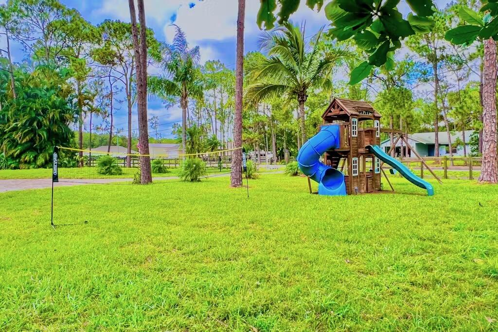 The Acreage - Residential