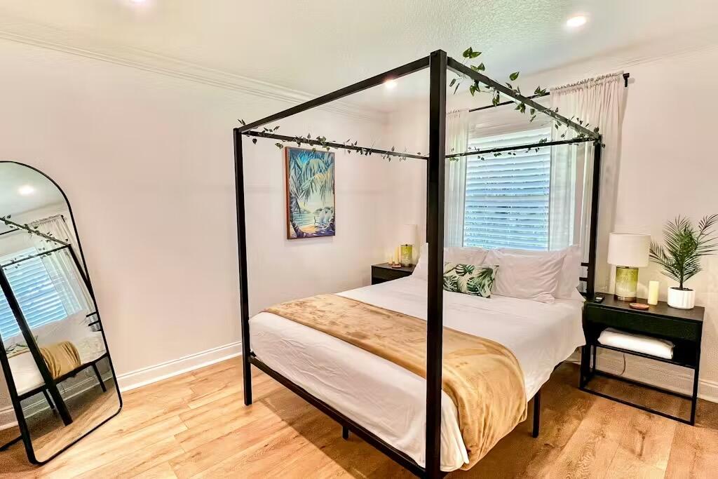 The Acreage - Residential