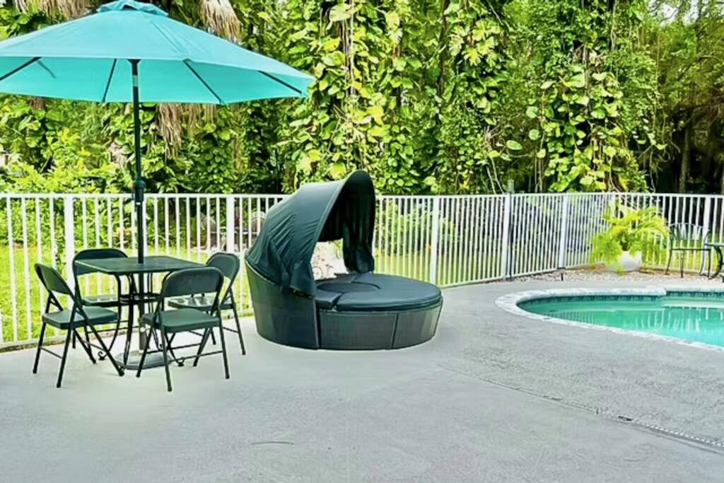 The Acreage - Residential