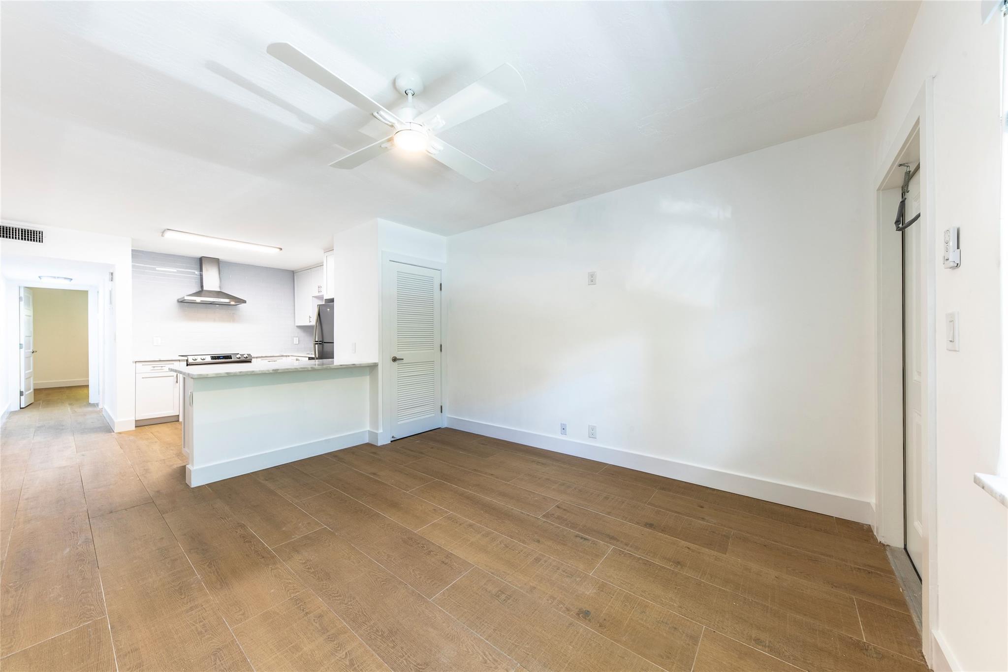 RIO VISTA C J HECTORS RES - Residential Lease