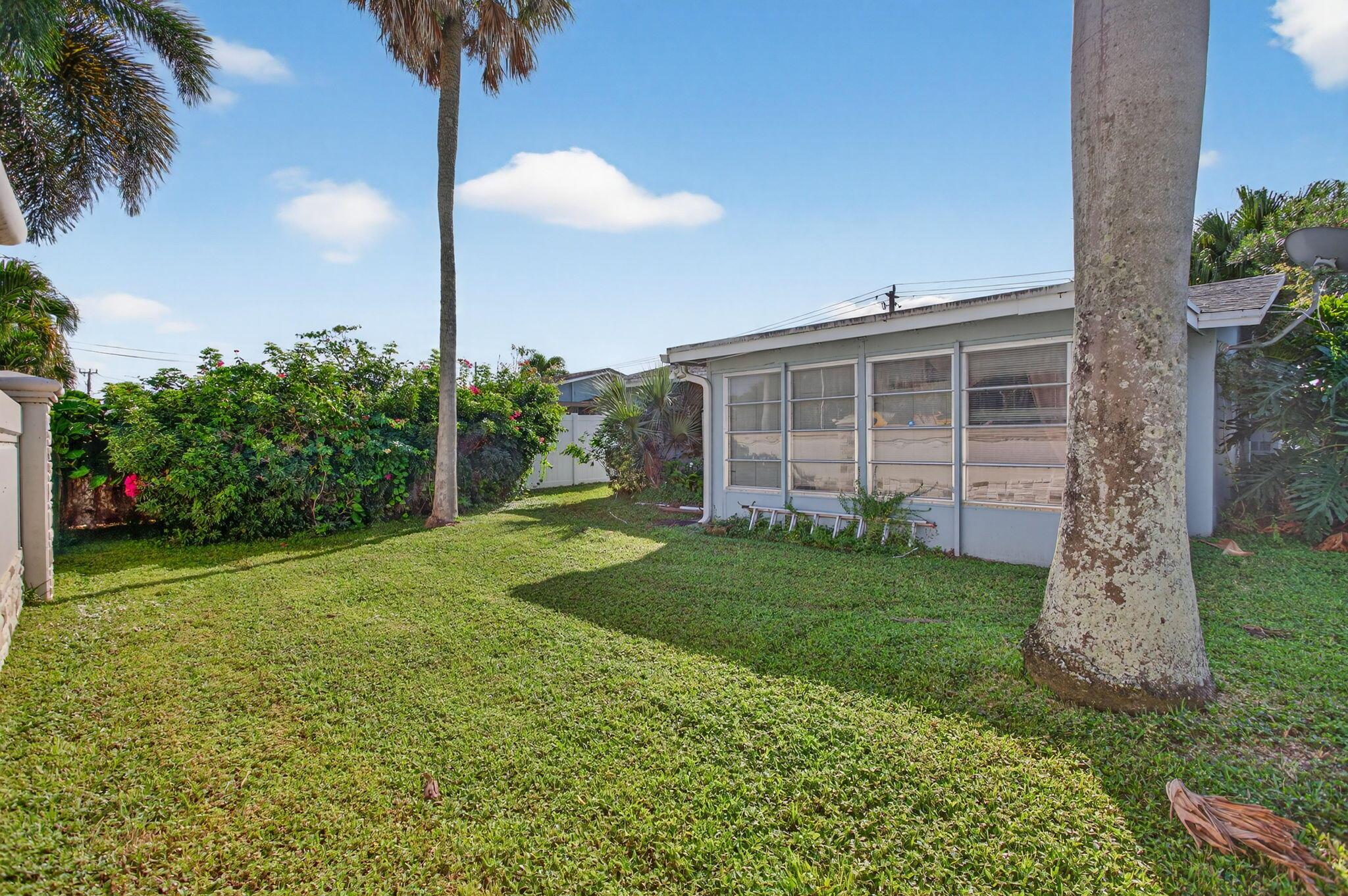 TAMARAC LAKES SOUTH - Residential