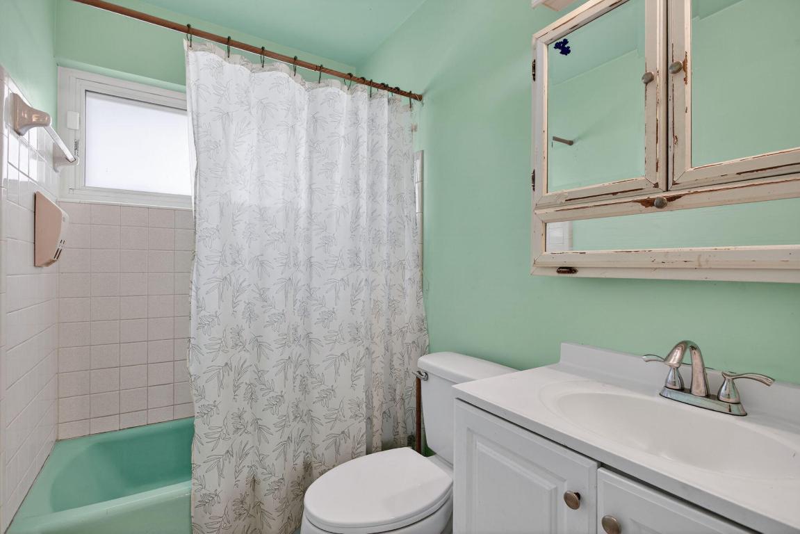 TAMARAC LAKES SOUTH - Residential