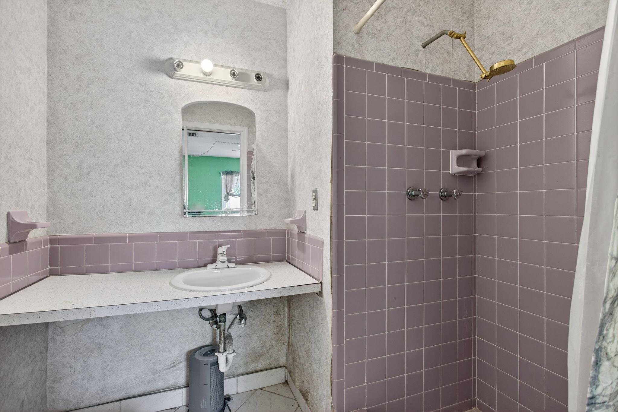 TAMARAC LAKES SOUTH - Residential