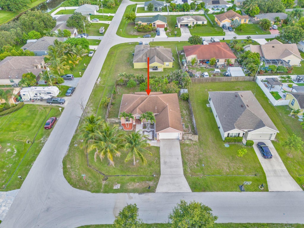 Photo of 902 SW Cleary Terrace, Port Saint Lucie, FL 34953 (MLS # R11007263)