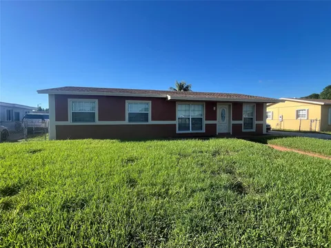 3560 NW 196th Ln, Miami Gardens, FL 33056 - MLS#: F10464282