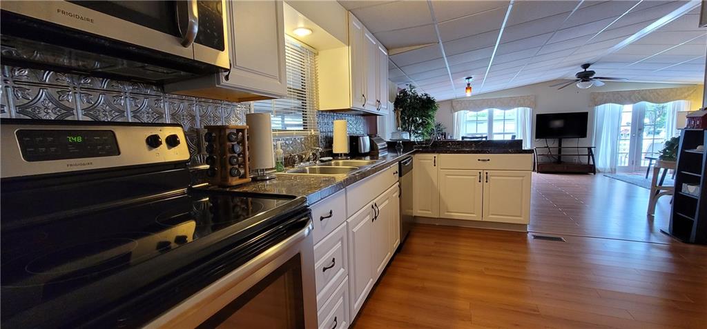Ravenswood North 108-45 B - Residential
