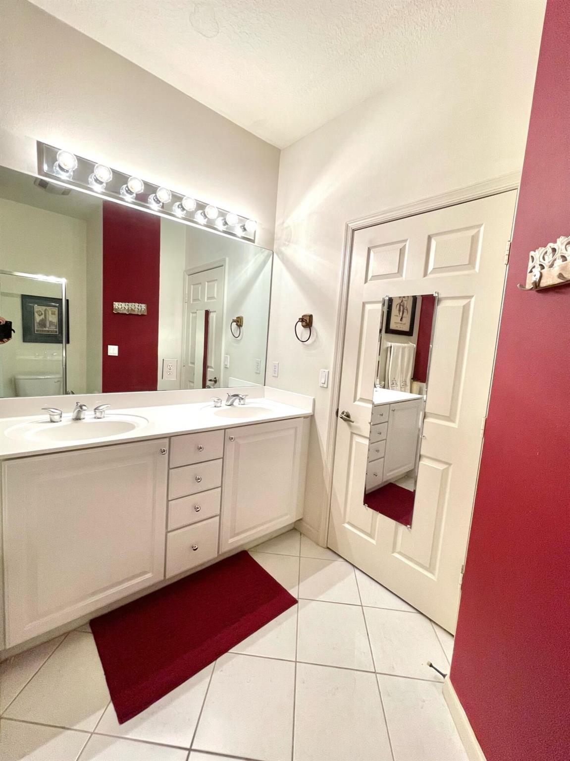 POD 20C PUD LL AT THE RES - Residential