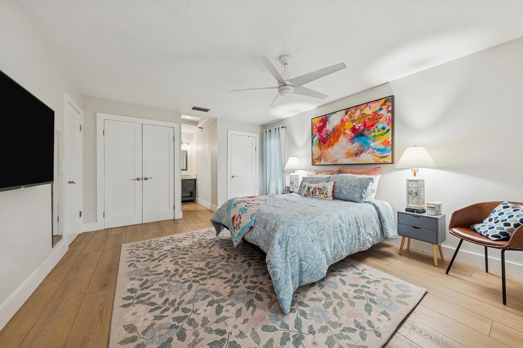 STRATHMORE GATE WEST UNIT - Residential