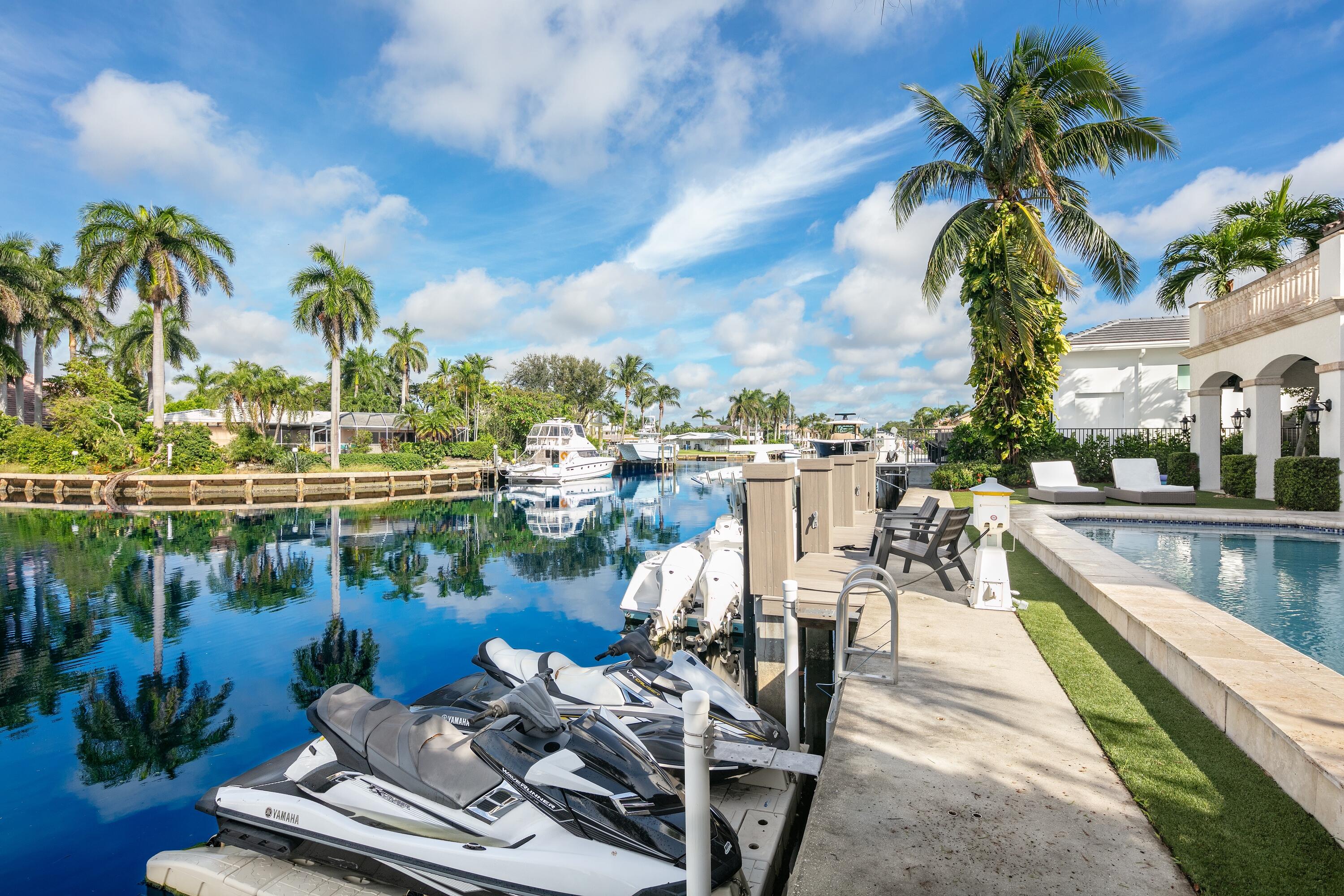 BOCA HARBOUR ISLAND - Residential