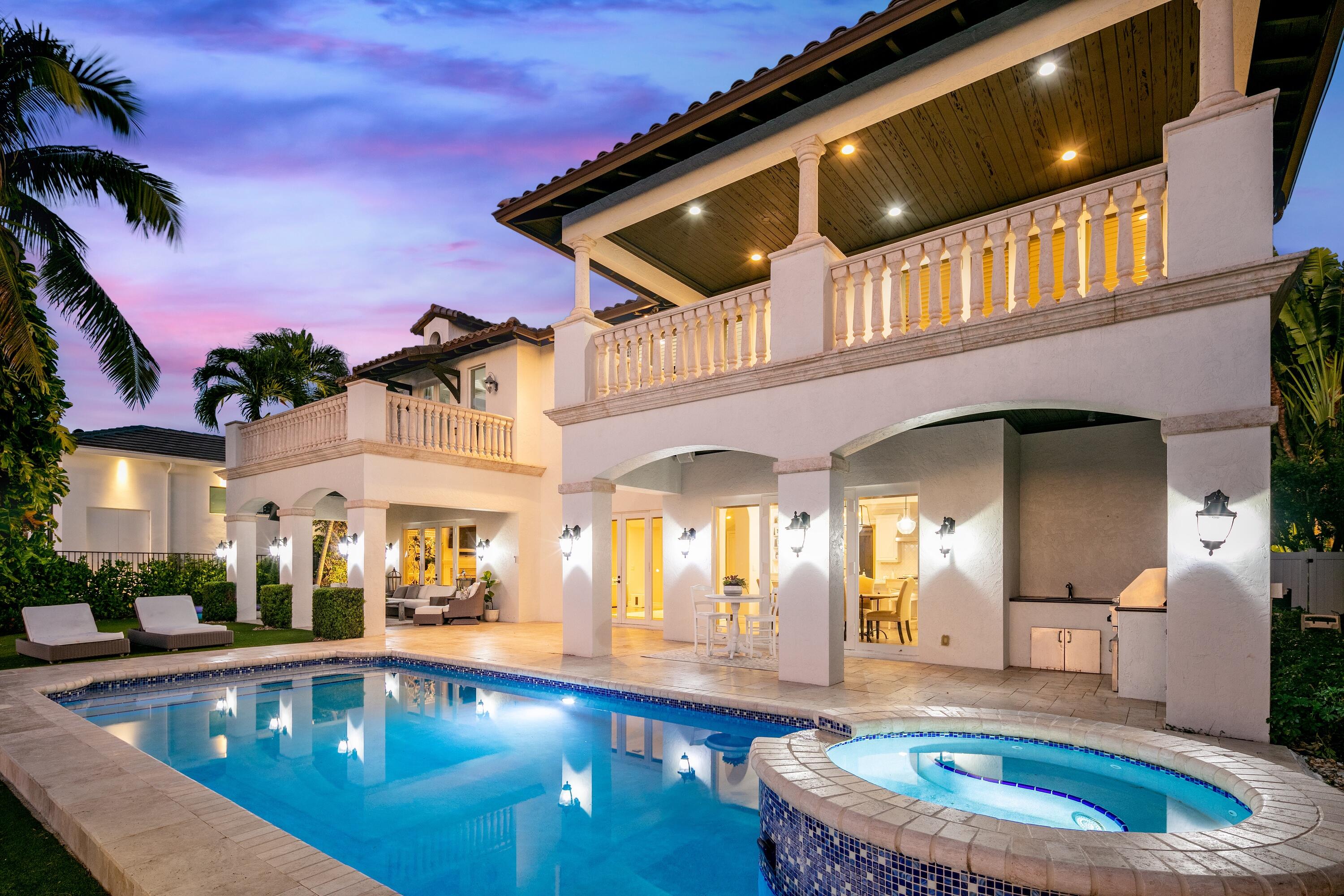 BOCA HARBOUR ISLAND - Residential