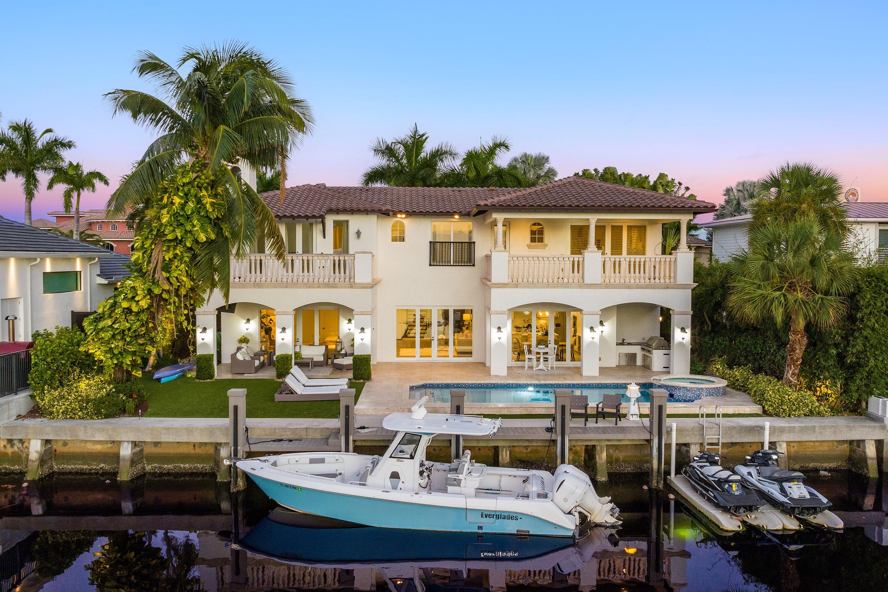 BOCA HARBOUR ISLAND - Residential