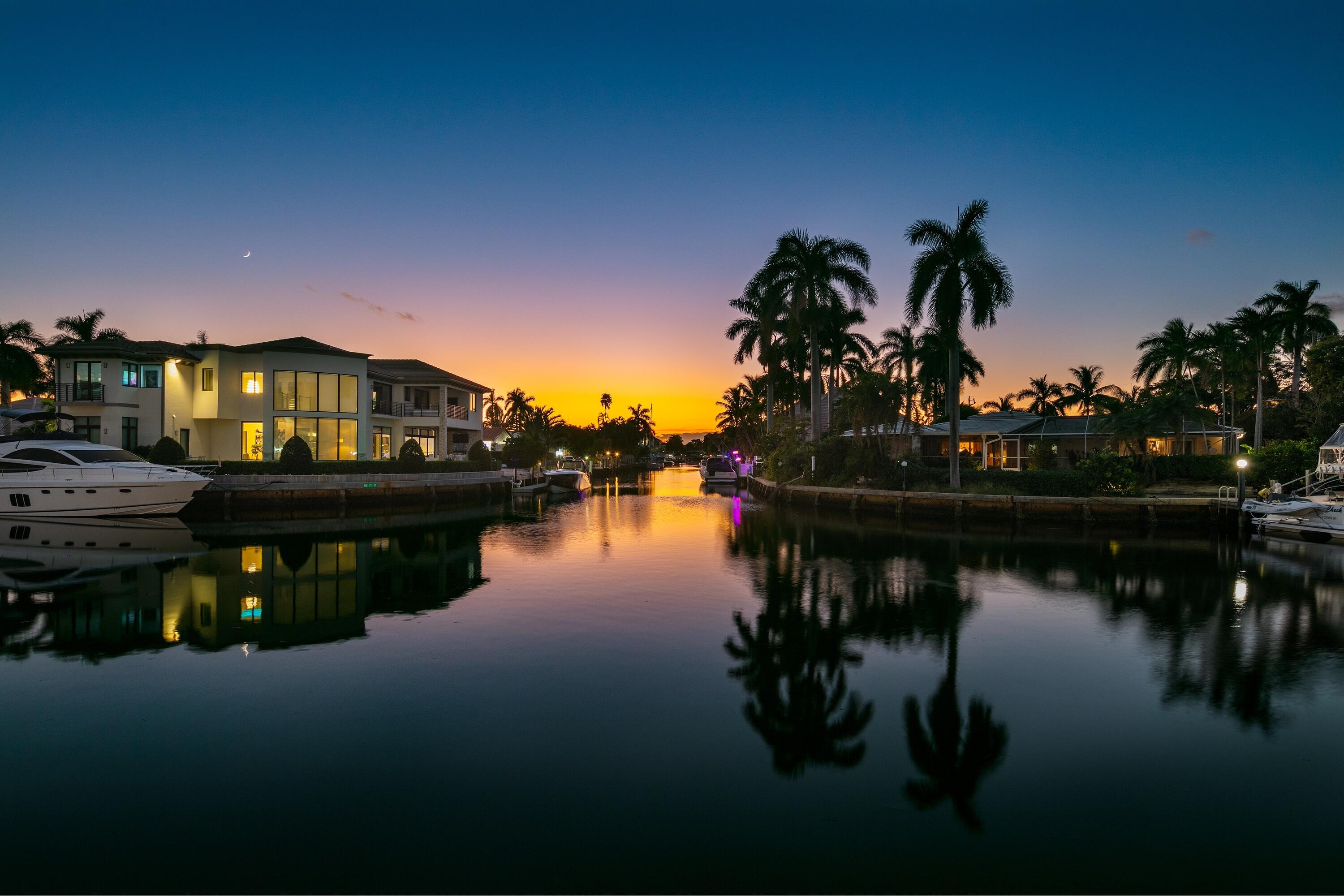 BOCA HARBOUR ISLAND - Residential