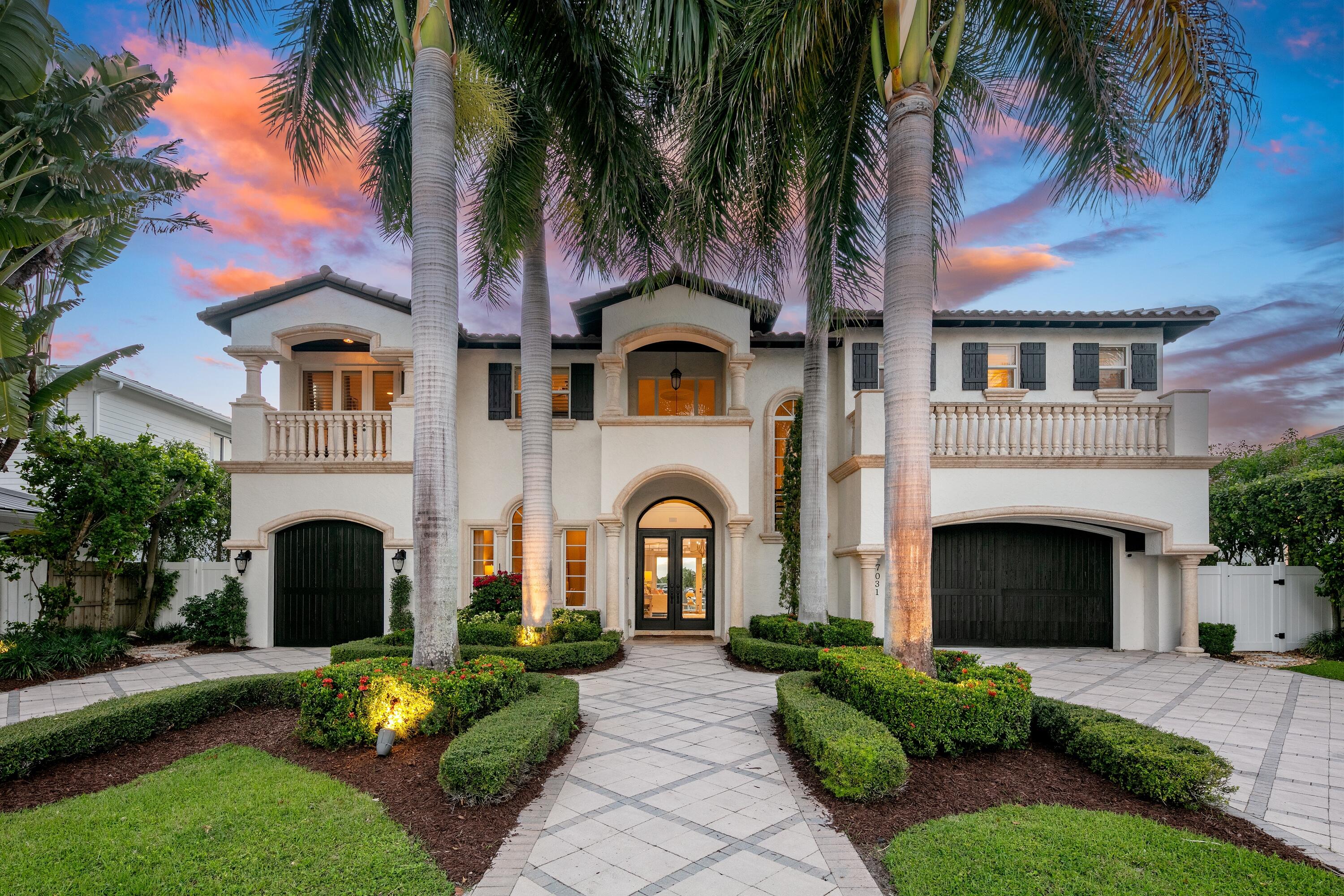 BOCA HARBOUR ISLAND - Residential