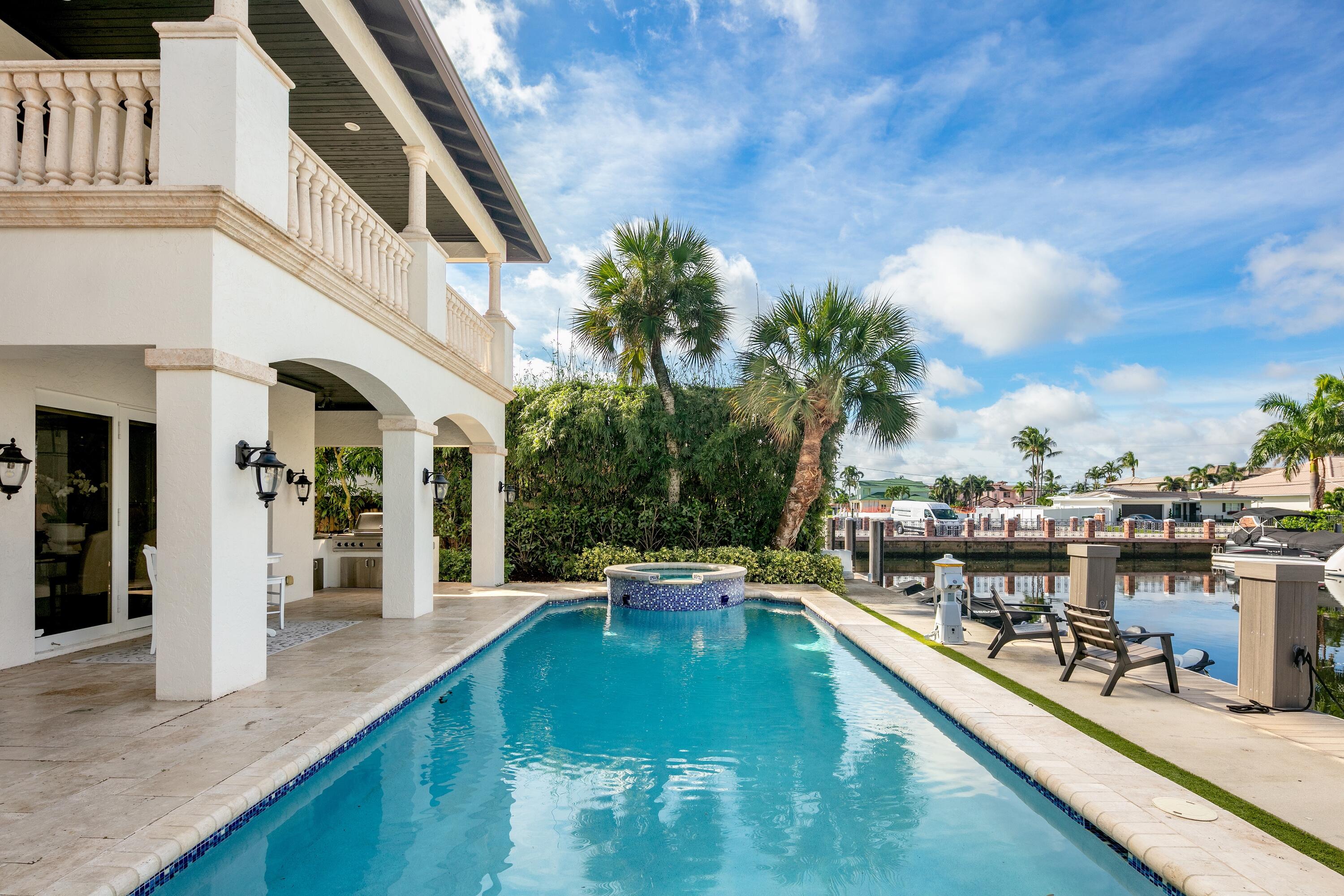 BOCA HARBOUR ISLAND - Residential