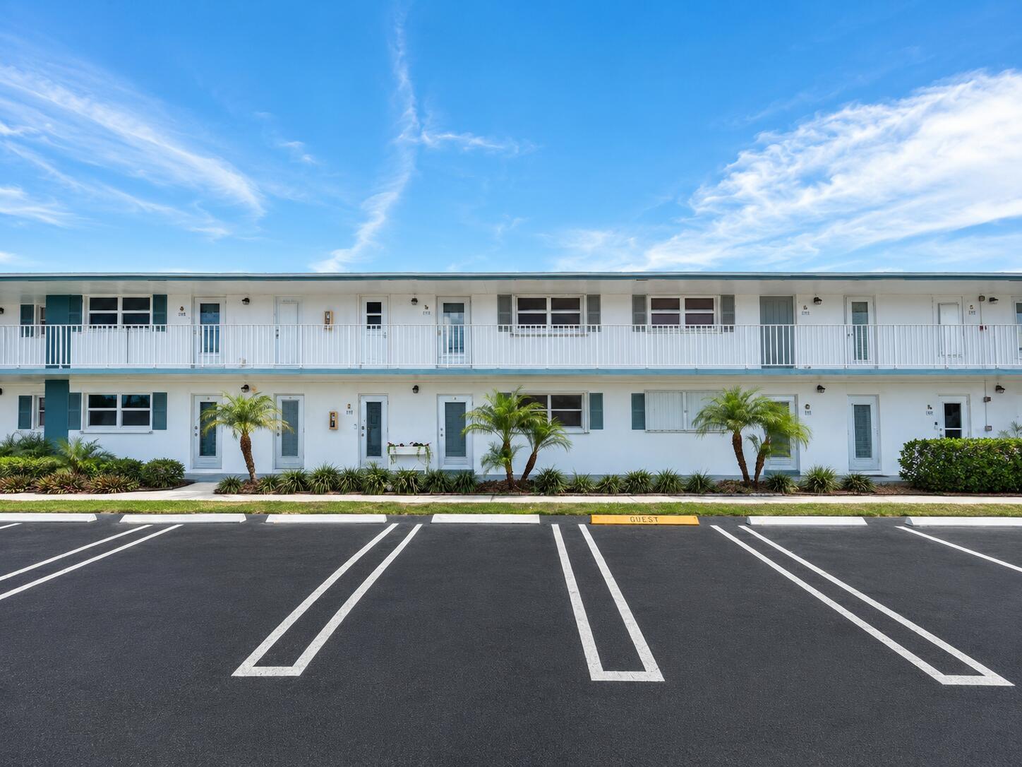 1114 Lake Terrace