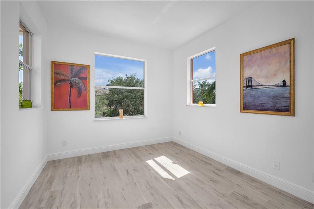 Terracina Johnson Prop PU - Residential