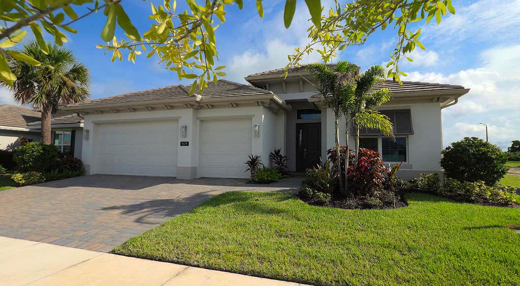 Photo of 9379 SW Pinnacle Place N, Port Saint Lucie, FL 34987 (MLS # B26059107)