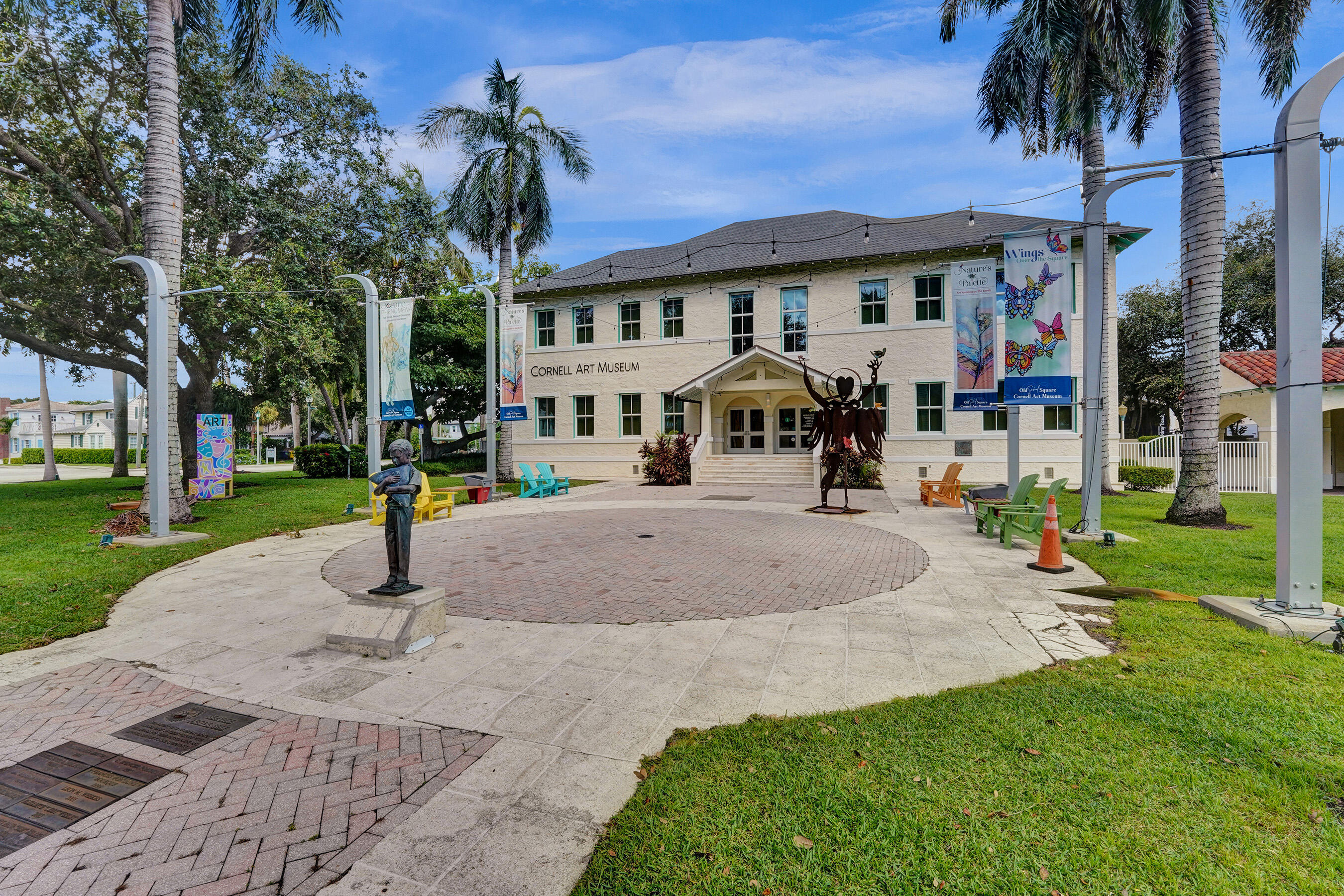 METCALFS (OLD SCHOOL SQUARE HISTORIC DISTRICT) - Residential