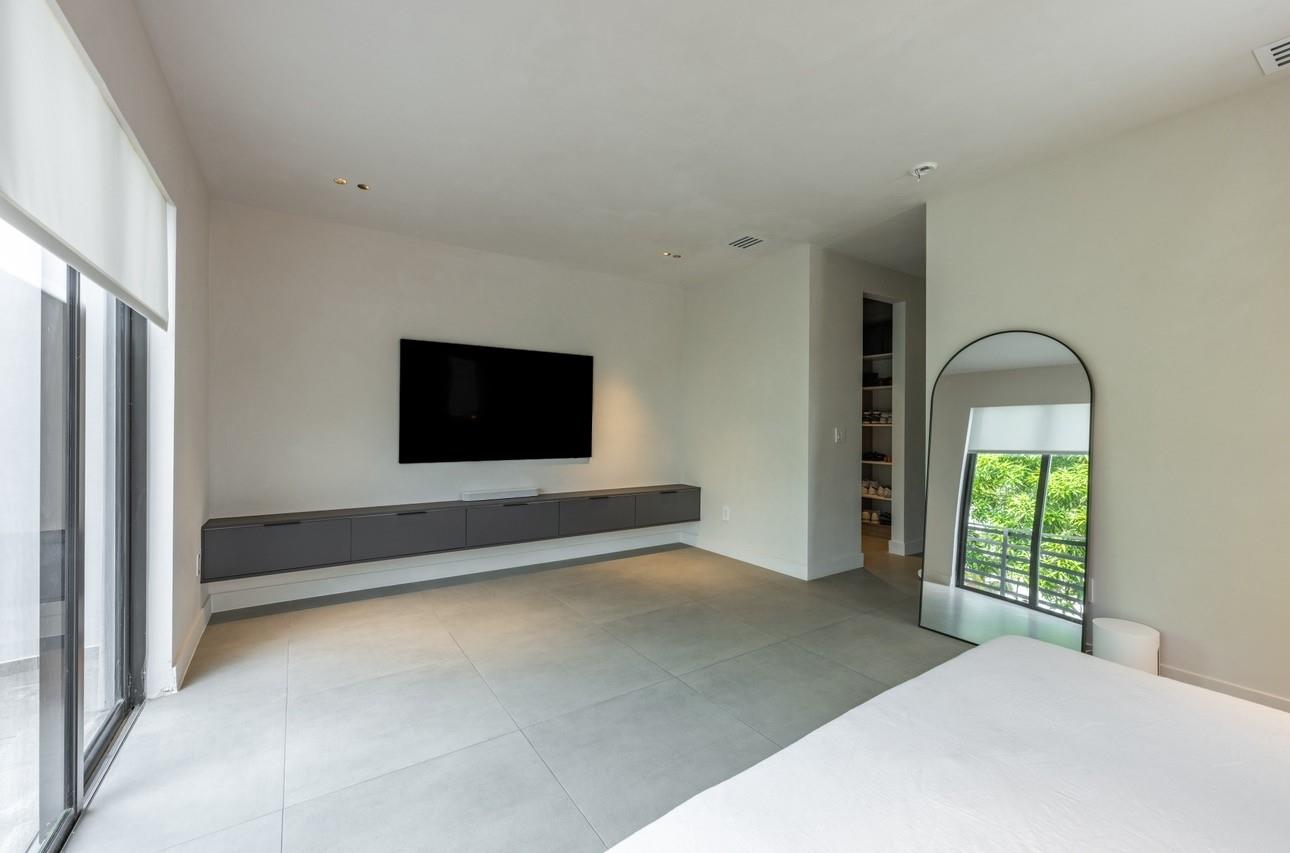 19th Terrace - Residential Lease