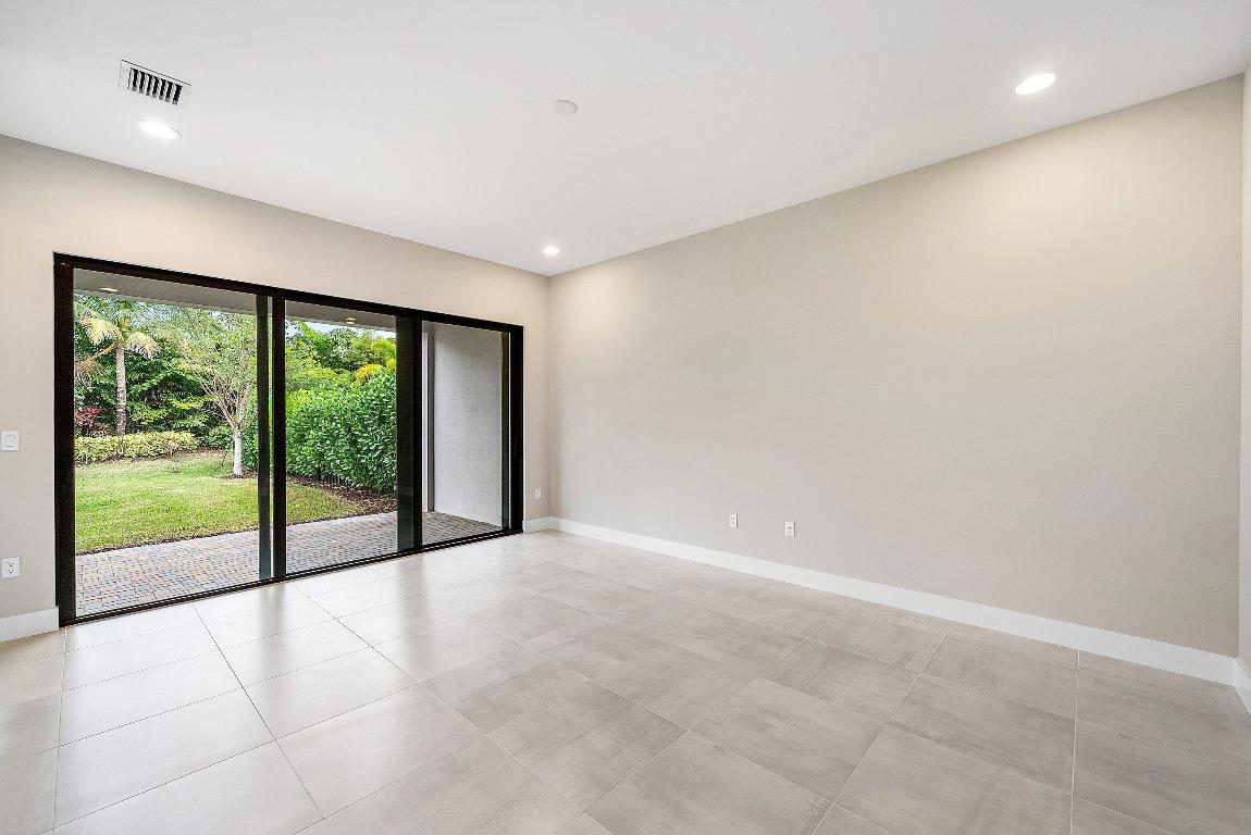 BOCA RATON GOLF COURSE PUD - Residential