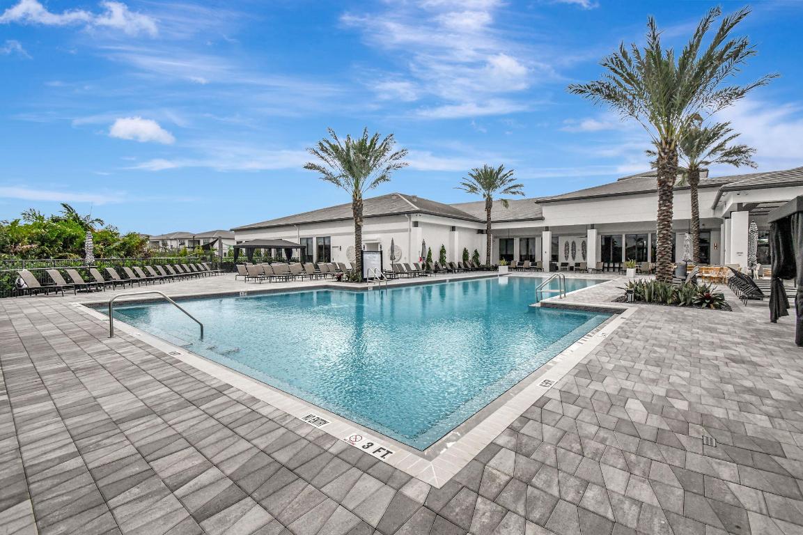 BOCA RATON GOLF COURSE PUD - Residential