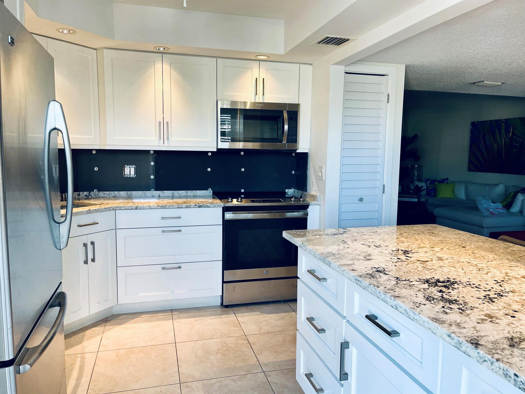 HARBOURSIDE - Residential