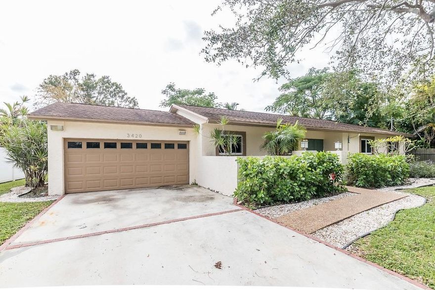 3/2 on dry lot in Lauderdale Isles. Tucked back at the end of Duck Key - quiet dead end street and dead end cul-de-sac this home sits up on a hill and has been tastefully remodeled from top to bottom with tons of space. New roof 2005, New AC 2018, Newer Appliances, new Bathrooms, Large living room, large game room & over-sized 2 car garage. Flood insurance NOT required.  New municipal sewer hook up 2013. FHA - VA approved