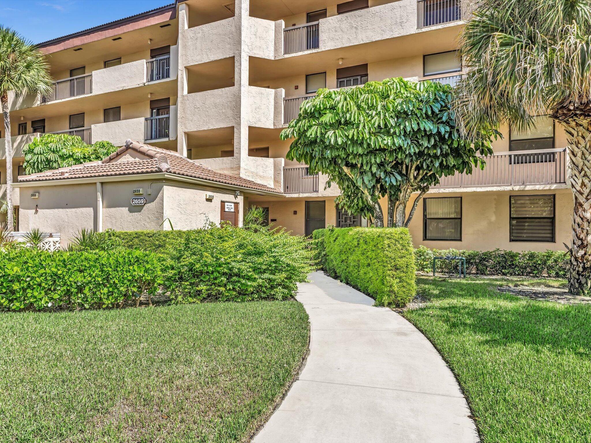 2659 Carambola Circle N 306