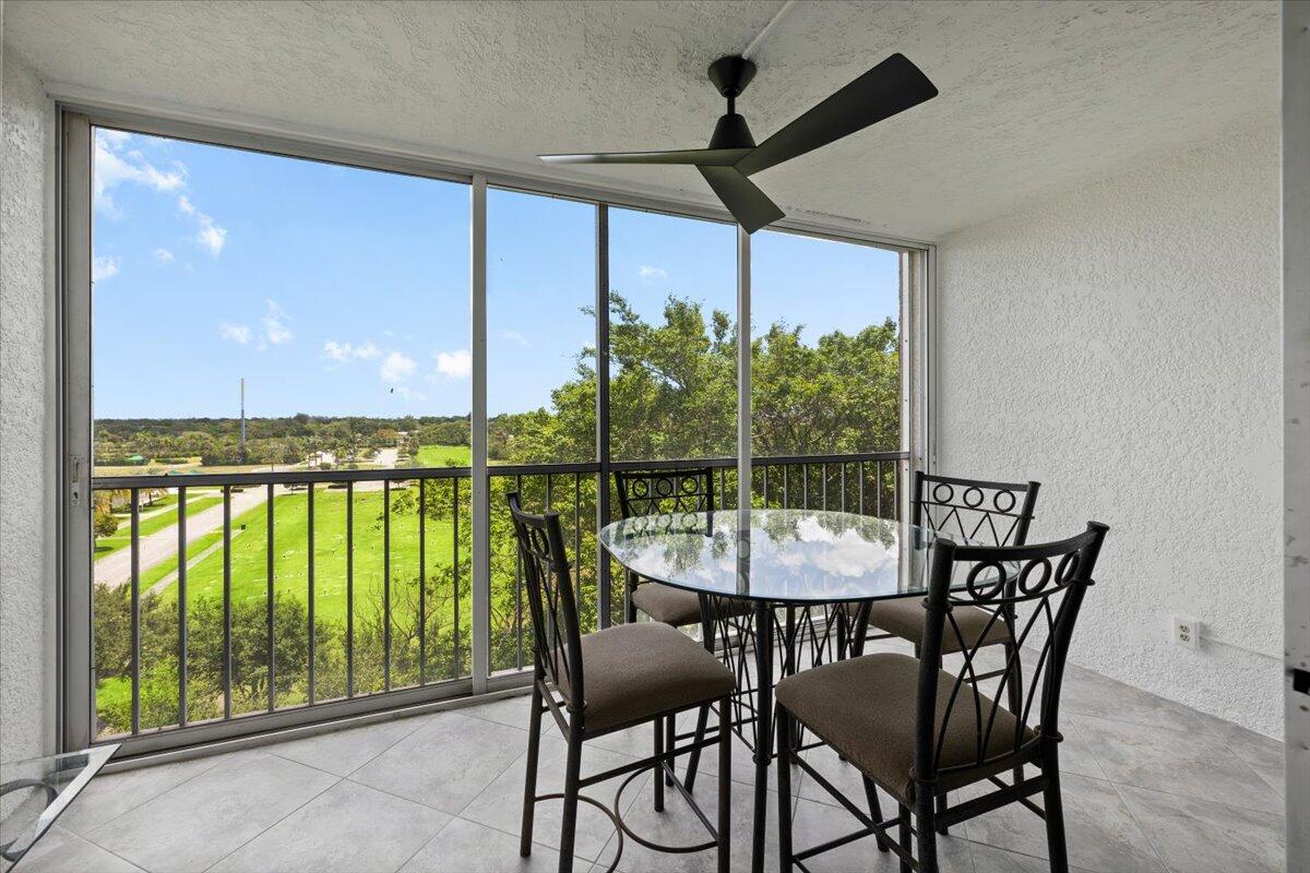 WATERS EDGE TOWERS CONDO - Residential