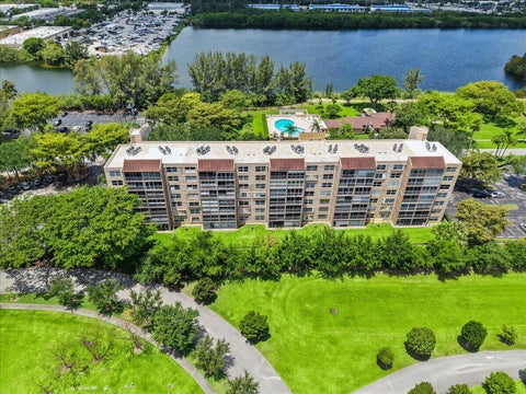 Tiny photo for 4550 NW 18th Avenue #709, Deerfield Beach, FL 33064 (MLS # B26030610)