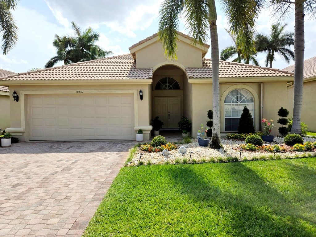 Photo of 10567 Palladium Gate Way, Boynton Beach, FL 33436 (MLS # F10441446)