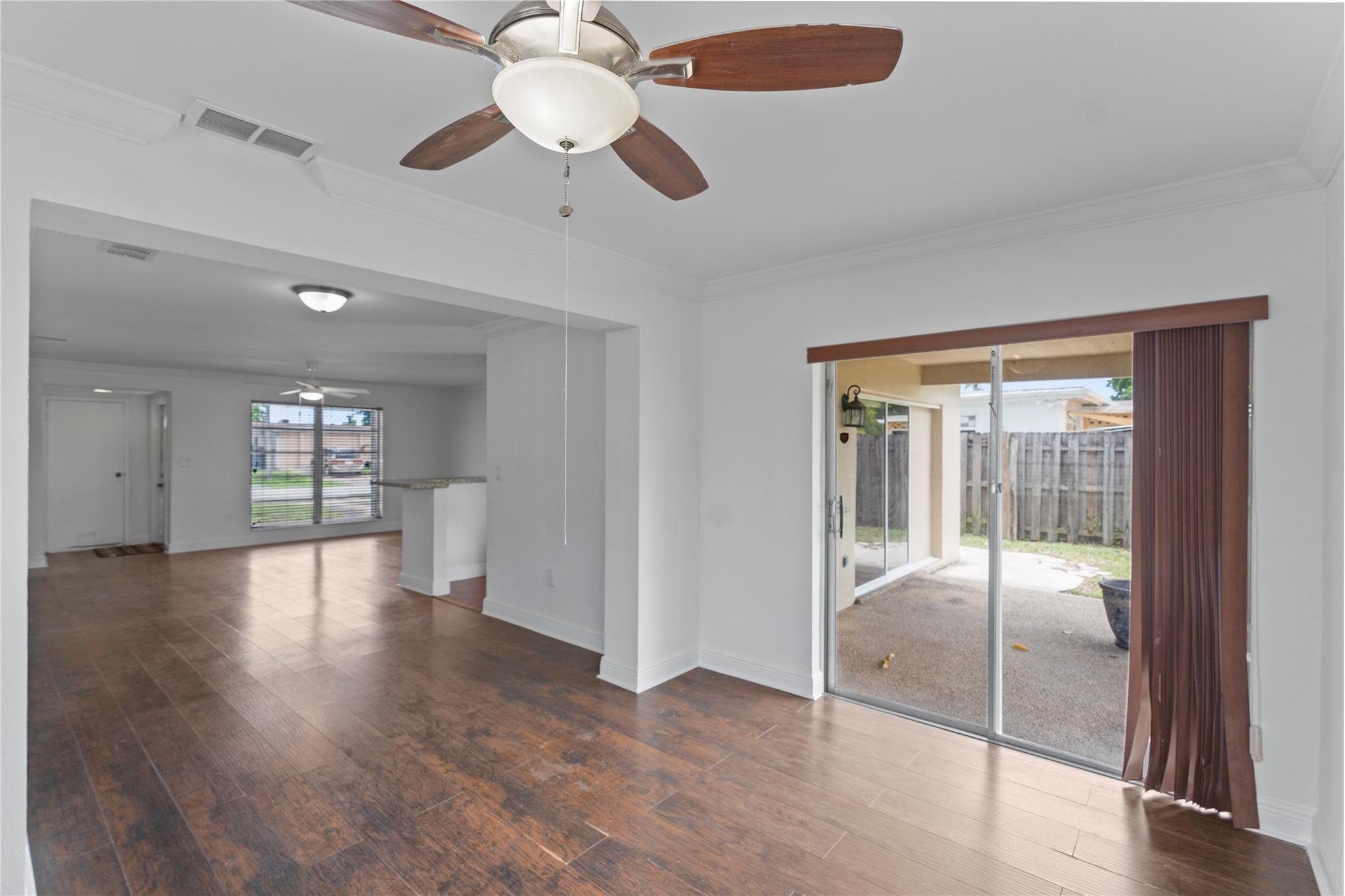 Sunrise Golf Village Sec - Residential
